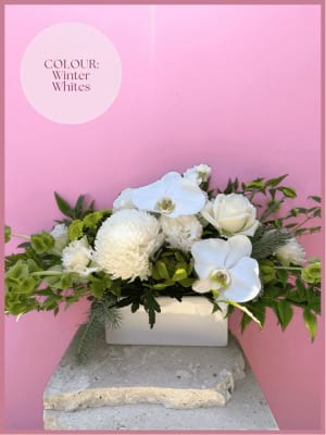 Festive Table Centrepiece Winter Whites